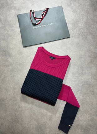 Pull d’hiver Krewneck Tommy Hilfiger bleu marine et fuchsia femme - 100% coton - Taille S °, marque: Tommy Hilfiger, état: Très bon état, taille: S / 36 / 8, 14,99 €, 16,44 € Protection acheteurs (Pro) incluse