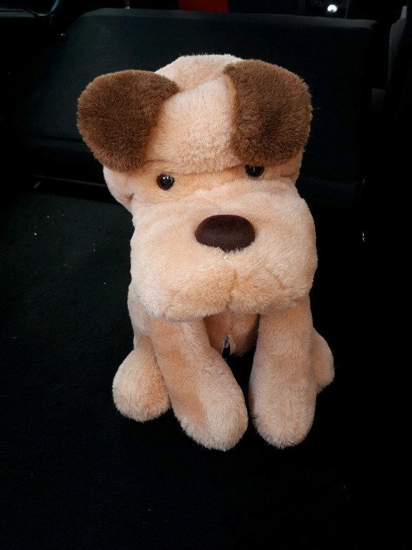 Peluche chien