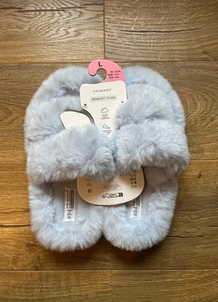 Primark - Blue Slippers, marque: Primark, état: Neuf avec étiquette, taille: 40, 3,00 €, 3,85 € Protection acheteurs incluse