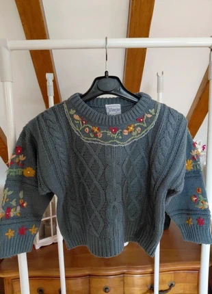 🌸 Pull enfant en maille gris bleuté brodé fleurs – 4 ans – P’tit Jac 🌸, marque: Petit Jac, état: Bon état, taille: 4 ans / 104 cm, 15,00 €, 16,45 € Protection acheteurs incluse