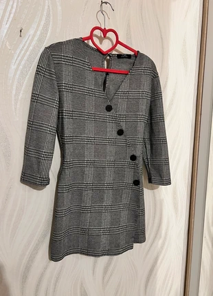 Robe-short blazer Bershka 🖤 motif pied-de-poule Taille M, marque: Bershka, état: Très bon état, taille: M / 38 / 10, 12,99 €, 14,34 € Protection acheteurs incluse