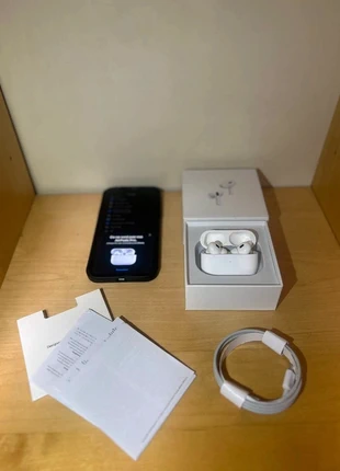 Airpods pro 2, brand: Appel's, condition: Very good, €20.00, €21.70 includes Buyer Protection