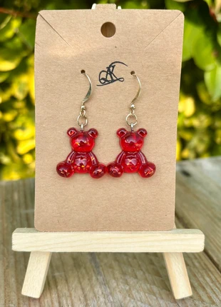 Boucles d’oreilles résine Jelly Bear rouge, merk: Fait Main, staat: Heel goed, € 10,00, € 11,20 inclusief Kopersbescherming