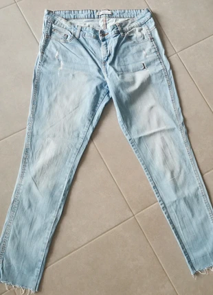 Jean femme CARRY Denim Casual bleu clair effet délavé – coupe droite – taille M (grand), brand: CARRY, condition: Very good, size: M / 38 / 10, €3.00, €3.85 includes Buyer Protection