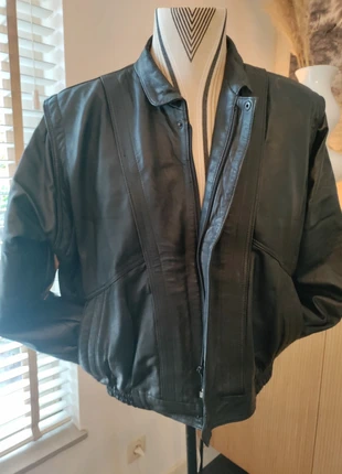 Vintage lederen jas, marque: geen, état: Très bon état, taille: S / 36 / 8, 40,00 €, 42,70 € Protection acheteurs incluse