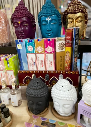 5 box a scelta di incenso Satya, marke: Spiritualmood, zustand: Neu, mit Etikett, 9,50 €, 10,68 € inklusive Vinted-Käuferschutz