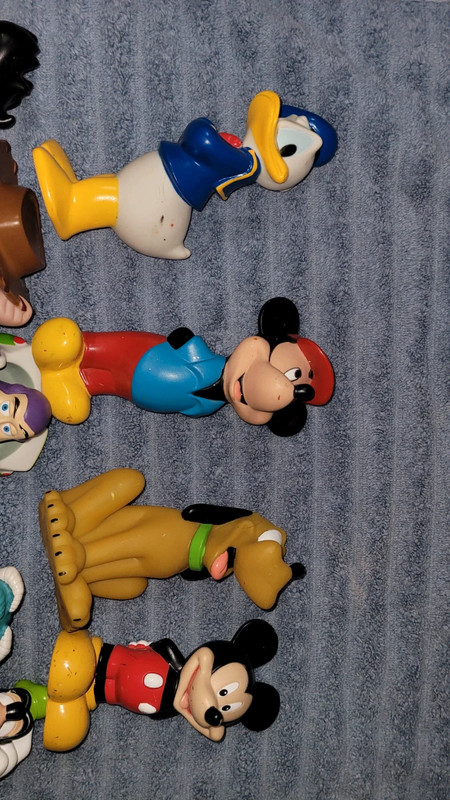 Bundle of disney water toys 5