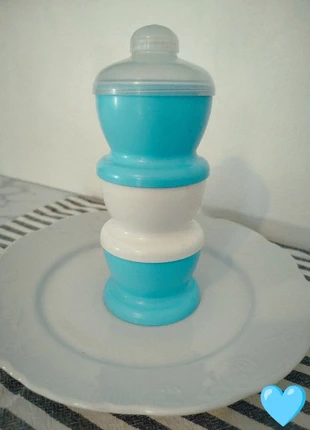 🚼Doseur de lait bébé 3 compartiments, brand: THERMOBABY, condizioni: Ottime, taglia: 9-12 mesi / 74 cm, €1.90, €2.70 include la Protezione acquisti