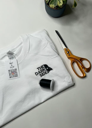 T-shirt custom brodé Star Wars, marque: Gildan, état: Très bon état, taille: S / 36 / 8, 24,90 €, 26,85 € Protection acheteurs incluse