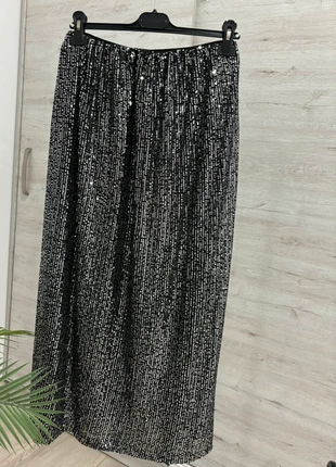 Falda larga de lentejuelas negra y plateada, état: Neuf avec étiquette, taille: Taille unique, 15,00 €, 16,45 € Protection acheteurs incluse