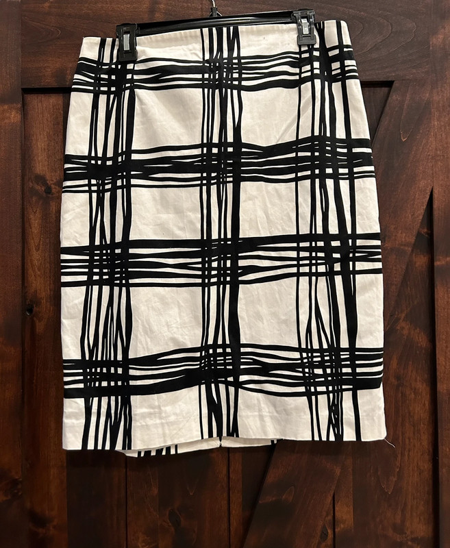 Express Design Studio Black and White Pencil Skirt | Vinted