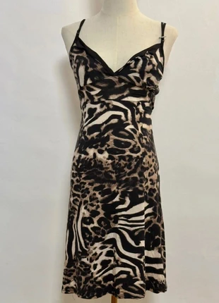 Robe bretelle Y2k motif léopard imprimé en viscose made in Italy S/M, zustand: Sehr gut, größe: S / 36 / 8, 10,00 €, 11,20 € beinhaltet Vinted-Käuferschutz Pro