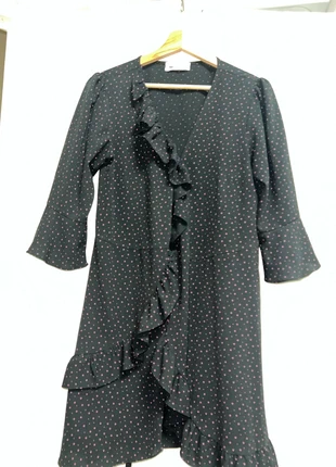 Robe ouvert à l’avant, merk: Urban Outfitters, staat: Heel goed, maat: M / 38 / 10, € 4,00, € 4,90 inclusief Kopersbescherming