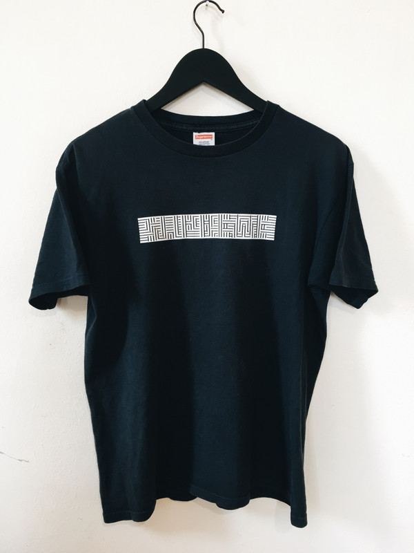 Supreme optical illusion tee new arrivals