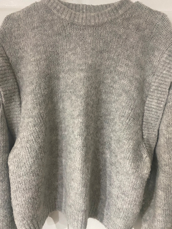 Sweater | Vinted