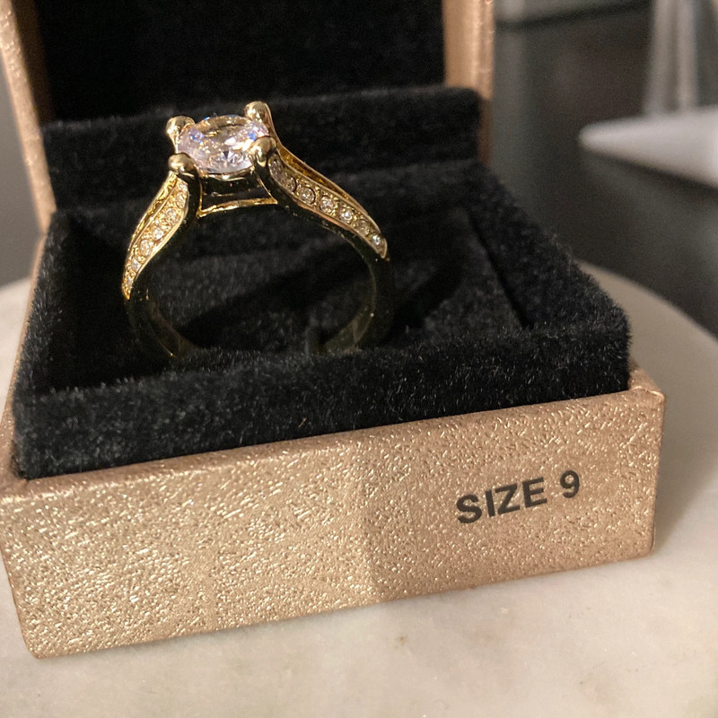 Size 9 ring 2