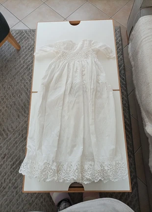 Ancienne robe de baptême, état: Bon état, taille: 3-6 mois / 62 cm, 30,00 €, 32,20 € Protection acheteurs incluse