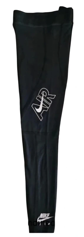 Legging Nike taille S / 36 - photo numéro 4