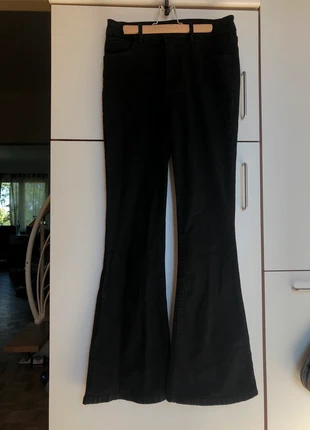 Pantalon flare / pantalon évaser noir, état: Très bon état, taille: M / 38 / 10, 7,00 €, 8,05 € Protection acheteurs incluse