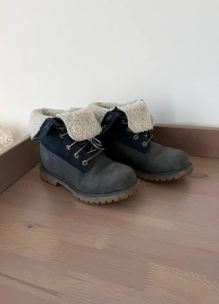 Bottines Timberland Teddy Fleece Bleu Marine T36 - Très Bon État, marca: Timberland, estado: Muito bom, tamanho: 36, €20.00, €21.70 inclui Proteção do Comprador