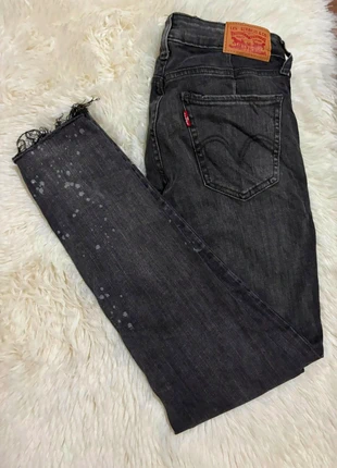 Jean Lévis skinny vintage // denim // W26 L26, marca: Levi's, estado: Muito bom, tamanho: PT 36 | W26, €17.00, €18.55 inclui Proteção do Comprador