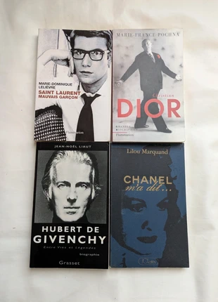 Lot de 4 livres sur les grands couturiers, zustand: Sehr gut, 18,00 €, 19,60 € inklusive Vinted-Käuferschutz
