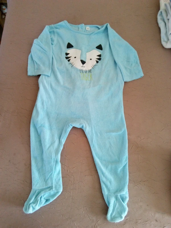 Lot pyjama - photo numéro 8