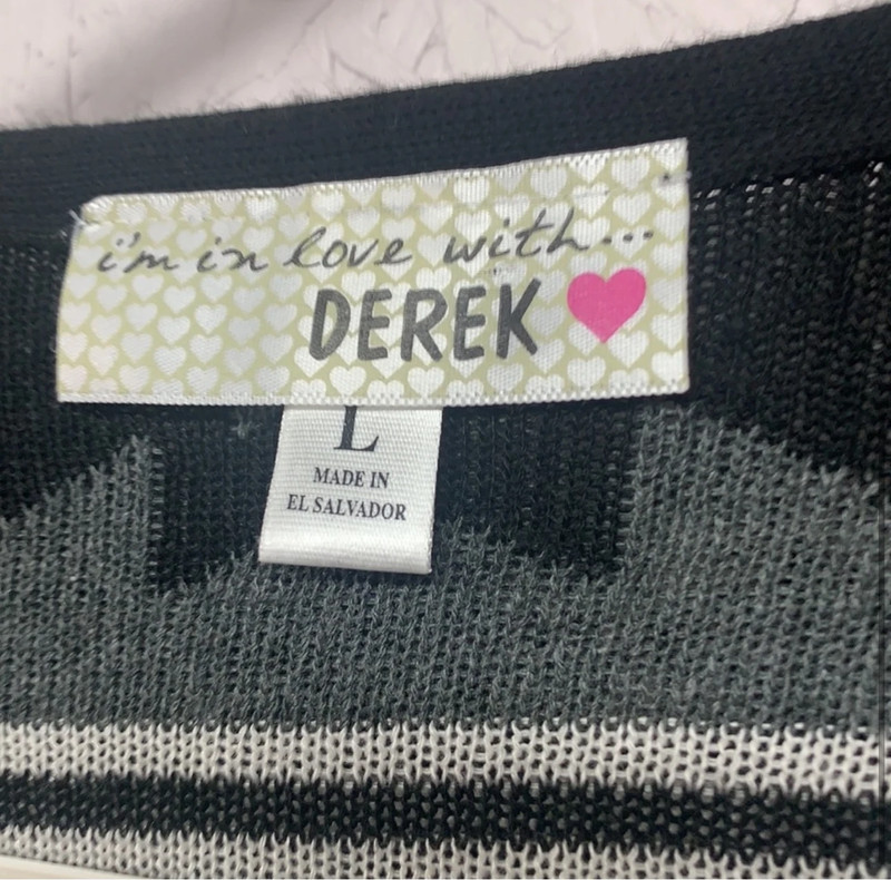 Women’s large Derek heart cardigan 5