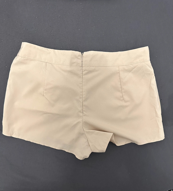 Mini short 2