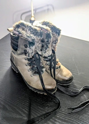 Bugatti Leder-Stiefel mit Fell – Größe 38, marque: Bugatti, état: Très bon état, taille: 38, 9,99 €, 11,19 € Protection acheteurs incluse