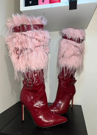 Bottes fourrure rose & cuir rouge Y2K / Féérique / Unique – Pointure 39, marque: velenosa clothing, état: Neuf avec étiquette, taille: 39, 90,00 €, 95,20 € Protection acheteurs incluse