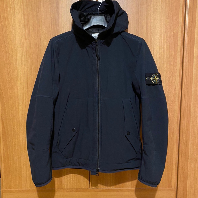 Stone island soft store shell r primaloft