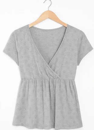 Haut cache-cœur gris clair – Taille 38/40 femme, brand: Kiabi, condition: Very good, size: M / 38 / 10, €1.00, €1.75 includes Buyer Protection