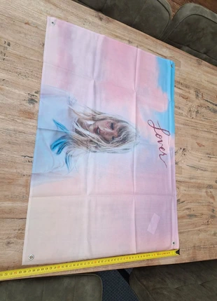 Taylor swift muurdoek/ vlag, marque: Taylor Swift, état: Neuf sans étiquette, 8,00 €, 9,10 € Protection acheteurs incluse