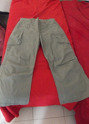 Pantacourt vert kaki taille haute, condition: Very good, size: XS / 34 / 6, €4.00, €4.90 includes Buyer Protection