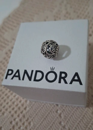 Charm Pandora, marque: Pandora, état: Très bon état, 10,00 €, 11,20 € Protection acheteurs incluse