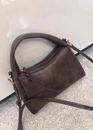 Mini Bag, brand: H&M, condizioni: Ottime, €5.00, €5.95 include la Protezione acquisti