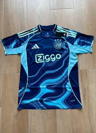Camiseta de fútbol Ajax 25/26, marca: adidas, estado: Novo sem etiquetas, tamanho: M, €18.00, €19.60 inclui Proteção do Comprador