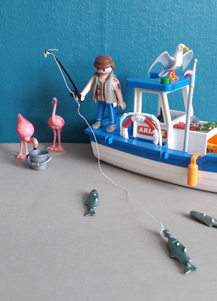 Playmobil Fishing Boat 5131 - Fisherman with Boat toy - Playmobil