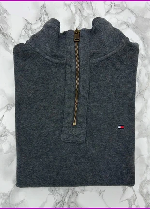 Sweat/Pull 1/4 Zip, Halfzip Tommy Hilfiger Gris foncé / Col camionneur / Logo brodé / Taille S Homme, brand: Tommy Hilfiger, condition: Very good, size: S, €35.00, €37.45 includes Buyer Protection