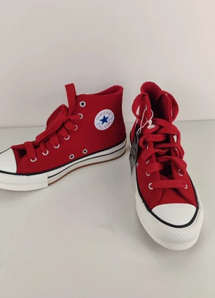 Converse montantes rouge suède neuves T37, brand: Converse, condition: New with tags, size: 37, €50.00, €53.20 includes Buyer Protection