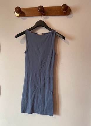 Vestitino turchese, brand: Pull & Bear, condizioni: Nuovo senza cartellino, taglia: XS / IT 38 / EU 34, €1.50, €2.28 include la Protezione acquisti