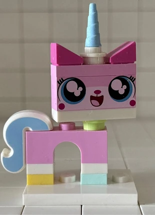 « Lire description » Figurine Lego Collection Minifigurine Série The Movie 🌈 Unikitty tlm167, brand: LEGO, condition: Very good, size: One size, €6.00, €7.00 includes Buyer Protection Pro