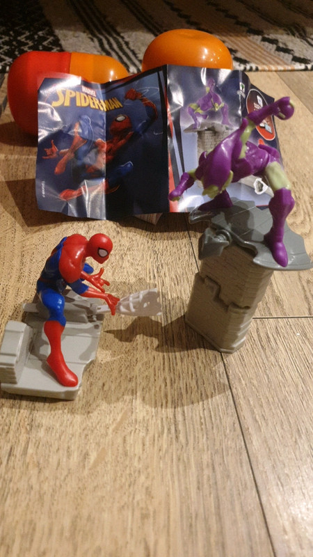 Oeuf Maxi Kinder Surprise Spiderman