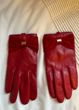Women’s red leather gloves, brand: Dune, condition: Very good, size: S, £10.00, £11.20 includes Buyer Protection