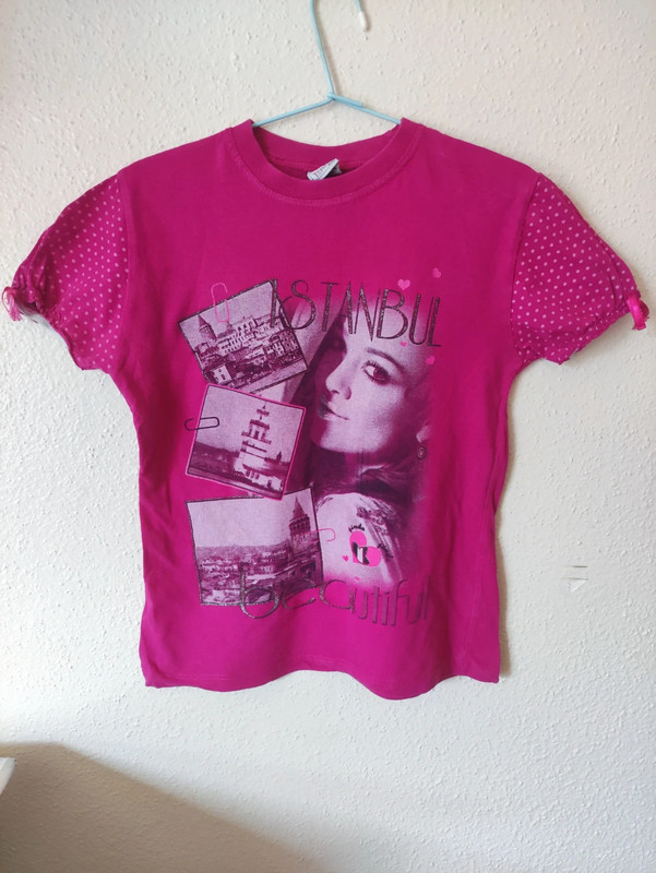 T-shirt fille taille 9 ans