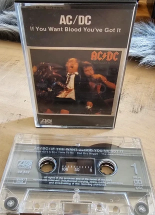 AC/DC - If You Want Blood You've Got It cassette, estado: Bueno, 20,00 €, 21,70 € Protección al comprador incluida