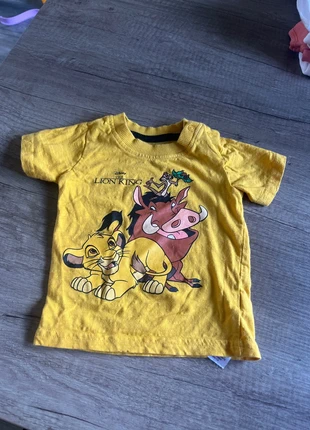 Lion king shirt , marque: Primark, état: Très bon état, taille: 6-9 mois / 68 cm, 1,50 €, 2,28 € Protection acheteurs incluse