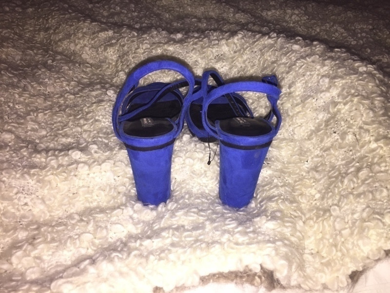 Sandale à talon Zara bleu électrique 5