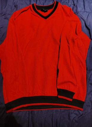 Stupendo maglioncino Carlo Colucci rossoblu, marke: Carlo Colucci, zustand: Sehr gut, größe: XL, 35,00 €, 37,45 € inklusive Vinted-Käuferschutz